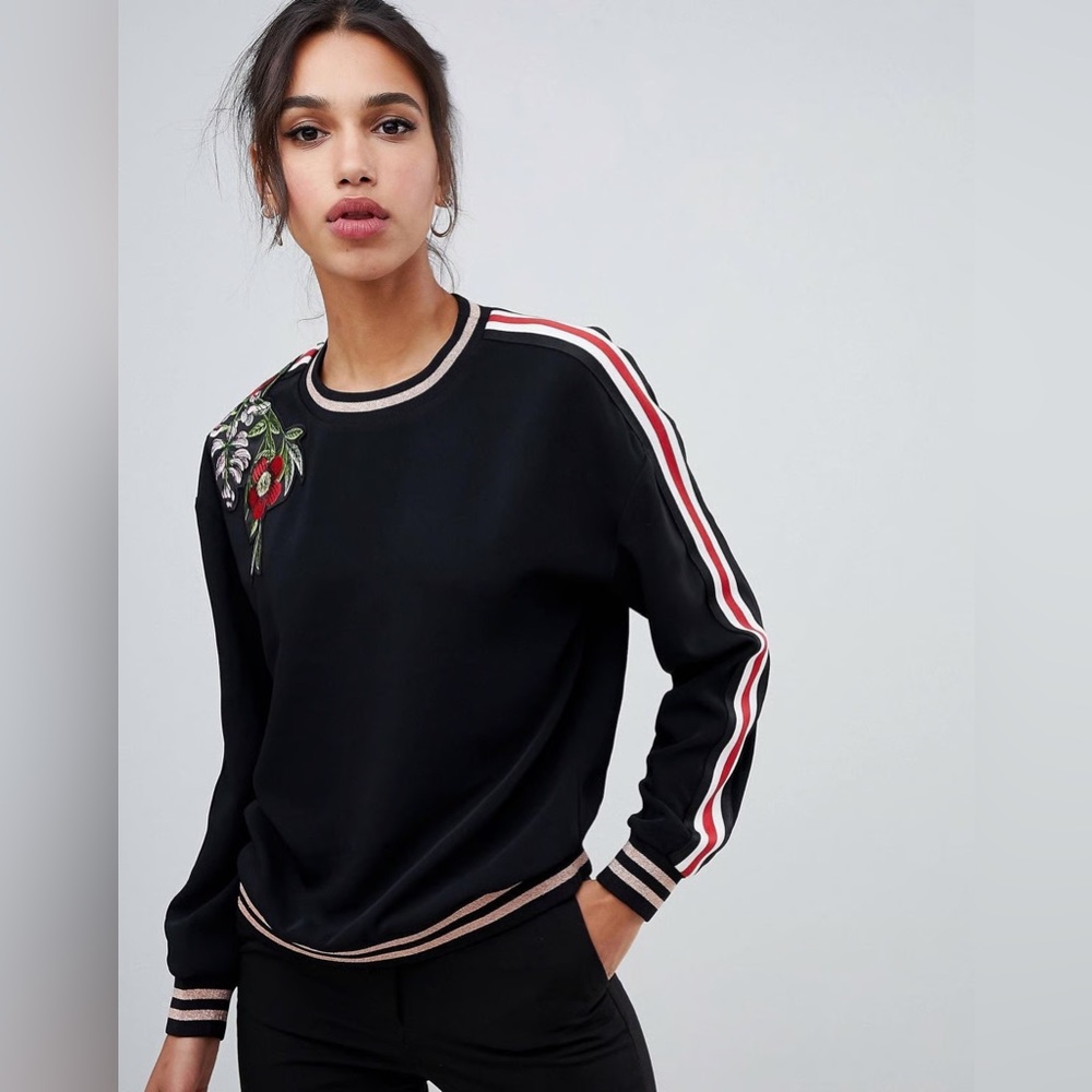 Ted Baker London Black‎ Floral Embroidered Sweatshirt Metallic Trim Size 2 US 6